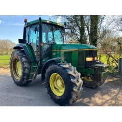 JOHN DEERE 6800